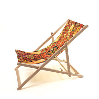 Deck Chair Lady On Carpet SELETTI