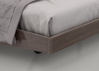 Berlin Queen Bed Whiteline