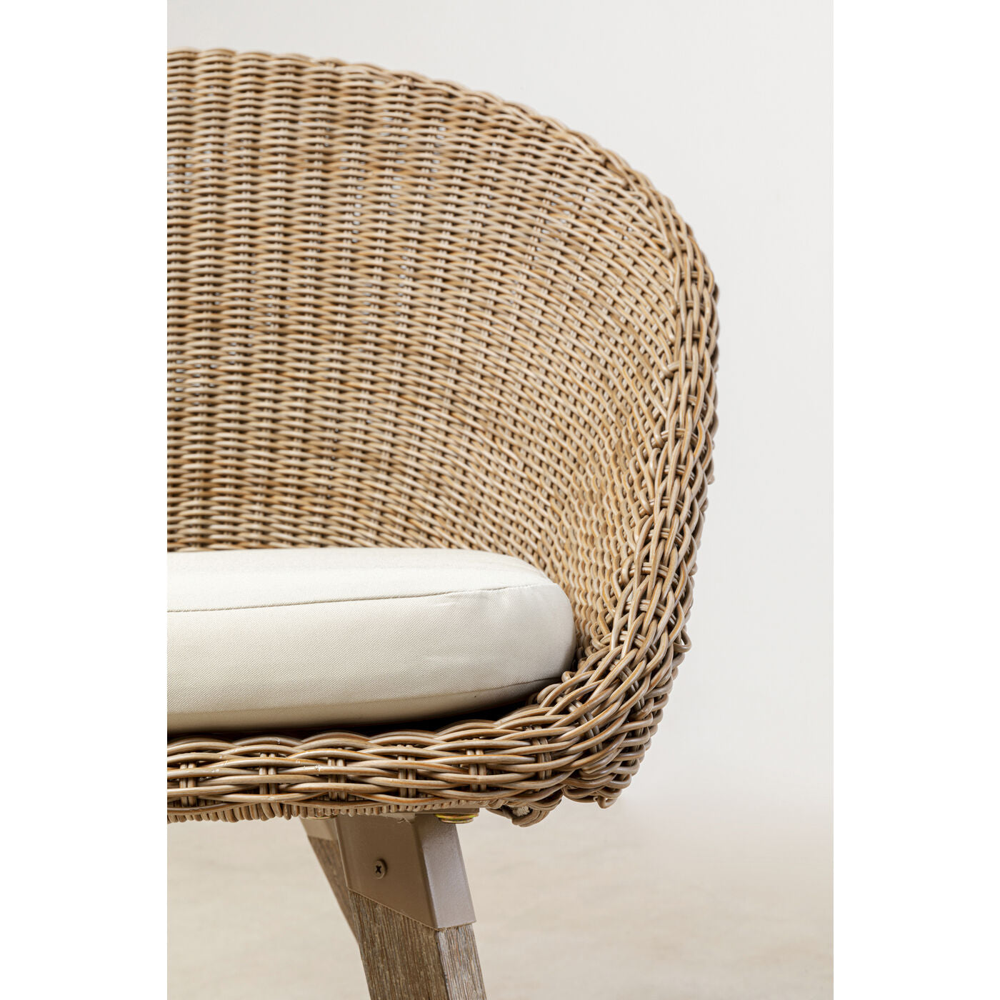 Outdoor Armrest Chair