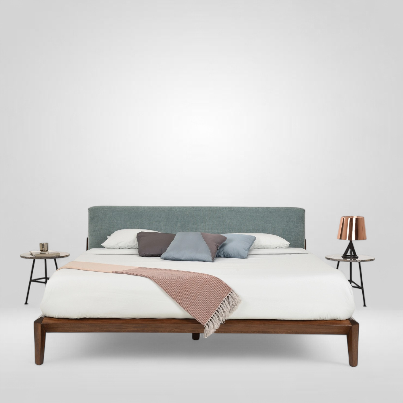 OTTOMANO Bed by Zientte