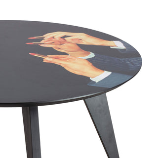 Round Table Lipstick DEKOR