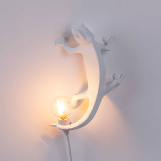 Chameleon Lamp Going Up SELETTI