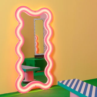 Supercurve Mirror Tall SELETTI