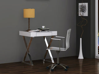 Elm Desk Whiteline