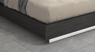 Pino Queen Bed Whiteline