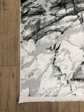 Magda Rug Whiteline