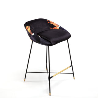 High Stool Pink Lipsticks Black DEKOR