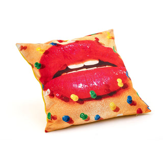 Cushion Mouth with pins SELETTI