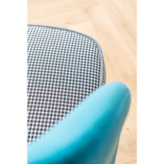 Comfortable Samantha Chair