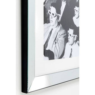Framed Picture Audience 85x105 - JULIA VENCE STORE